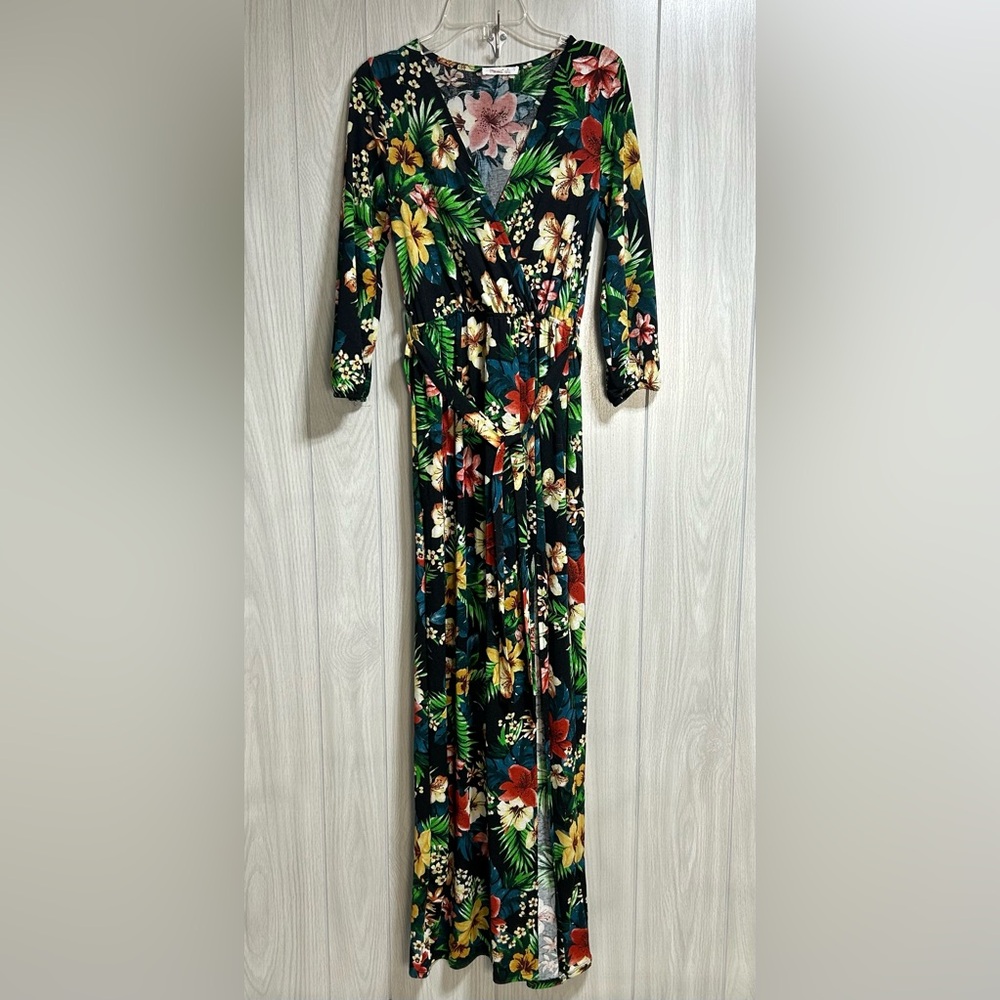 Timing Tropical Print V-Neck Maxi Slit Maxi Dress Size Small
